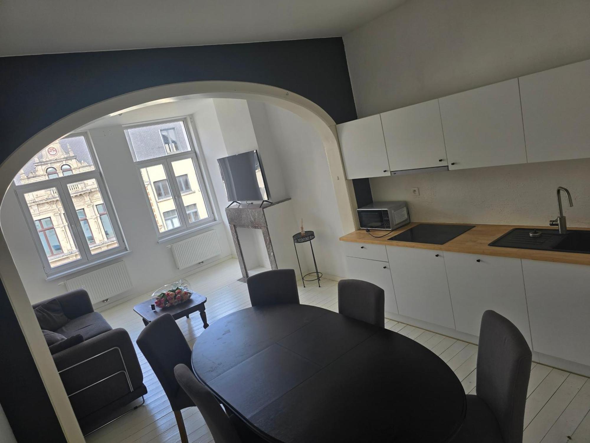 Living History - Suikernest Aparthotel Antwerpen Exteriör bild